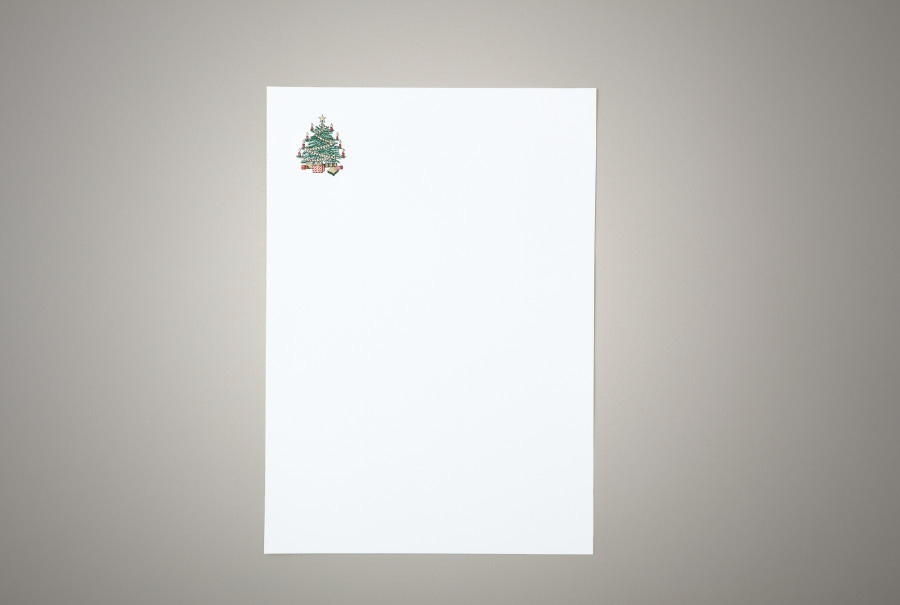 Weihnachtsbaum mit Geschenken